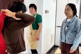 带阿姨去做发型#记录真实生活 #我的生活日记 #vlog日常视频封面