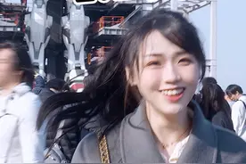 终于赶在横滨元祖高达拆除之前，去打卡啦～ #高达#模型视频封面