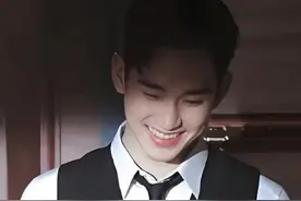 金秀贤真的从出道起就一直靠吸血女搭档活着啊！#金秀贤 #崔雪莉 #全智贤视频封面