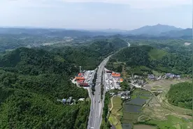 湖南高速之服务区指南#高速 #安全出行视频封面