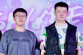 边唱歌边打篮球（踢足球）是怎样的？ #声乐比赛#细节控#高音#抖音超级音乐联赛#声乐秘籍@音乐人施威@DOU+小助手视频封面