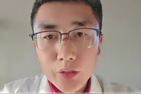 晚上玩完手机就搁床头，会有辐射吗？#手机 #医学科普 #硬核健康科普行动