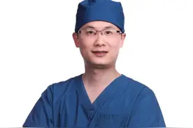 我的门诊时间 我们医院有两个院区
复旦大学附属肿瘤医院有浦东院区和徐汇院区
浦东院区我的出诊时间是星期一的早晨，是专家门诊；和星期五的下午，是特需门诊
另外肿瘤医院的徐汇院区，星期三的上午和下午我都有专家门诊
#医学科普 #知识科普 #科普一下 #科普 #dou是知识视频封面