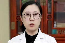 神经性皮炎如何治疗？ #神经性皮炎 #硬核健康科普行动