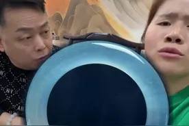 百万预算顶级翡翠！极品稀缺提夫尼蓝！ #翡翠手镯 #翡翠文化 #翡翠 #珠宝首饰 #翡翠手镯定制视频封面