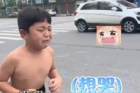 爸爸坚持带儿子跑步3年 每天跑3公里   儿子从“小胖孩”蜕变成“追风少年” “从1.1米涨到1.45米 平均每年长高10厘米”@DOU+小助手 #跑步 #锻炼 #运动改变生活 #最酷的小孩 #追风少年视频封面