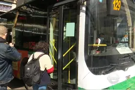 自12月24日起，昆明公交将在10个地铁站部分出入口，设置第四批10个公交地铁接驳招呼站。#接驳站 #昆明公交 #昆明地铁视频封面