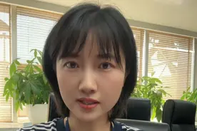 台风“贝碧嘉”登陆上海浦东，成为1949年以来登陆上海的最强台风，正值中秋假期，大家出行注意安全！#台风贝碧嘉登陆上海浦东  #台风普拉桑生成 #直击台风贝碧嘉视频封面