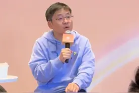萤火虫跟蔚来换电体系不通用，会重新建设换电站，换电站更小 #蔚来 #萤火虫 #蔚来ET9 #乐道 #换电视频封面