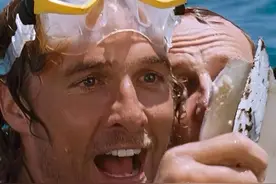 沉入海底的男人成功自救，他能找到宝藏么 #我的观影报告视频封面