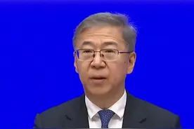 国家发改委：今年超长期特别国债用于支持“两新”的资金总规模比去年有大幅增加视频封面