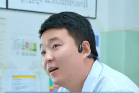 手术后切口处流出的白色脓液是什么？是不是发炎了？#手术室日常   #外科医生视频封面