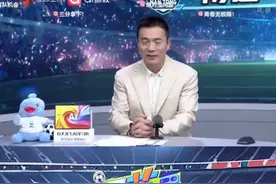 #苏超一晚上进了10个球  黄健翔现场揭秘#苏超 联赛爆火三大原因：沉浸式赛场体验的归属感，13城德比唤醒乡土情结，以及人不和"的竞技张力，这正是所谓“天时地利人拼命”呀！#江苏超会玩