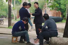 人越长大，身份越多，生活越重了！ #三根葱男团