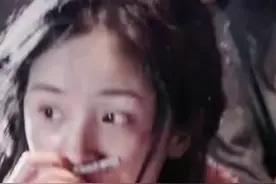 编剧汪海林谈《酱园弄》观后感，“杨幂演得不错，表现好于赵丽颖”，网友：尊重不同的声音，但请不要捧一踩一#杨幂 #赵丽颖 #汪海林 #酱园弄视频封面