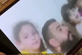 一次袭击炸死一个家庭所有孩子，加沙孩子疫苗没打完就被炸身亡视频封面