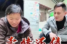 卖猪还债！村里送了4头扶贫花猪，起早贪黑煮猪食，养得白白胖胖 #微光点亮乡村 #花猪 #勤劳的人 #宁乡建伢子视频封面