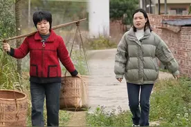 水落石出 邻里之间的和谐关系，需要我们共同维护。以包容、理解的心态面对矛盾，用沟通、协商的方式解决问题，让我们携手共建美好家园。#乡村守护人  #我的乡村生活#邻里之间 #婆媳视频封面