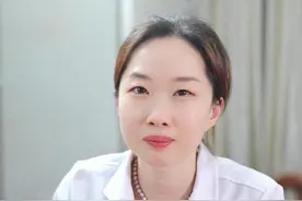 想要有个干净光滑的鼻子，医生教你这样做 #医学科普 #红肿痘痘#复方多粘菌素b软膏 #护肤 #硬核健康科普行动视频封面
