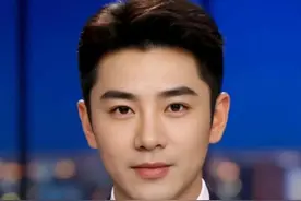 雷军发文称造车造芯把家底全押上了，“‘同时供家里两个孩子上大学’，压力巨大” #雷军  #小米  #小米汽车  #雷军回应造车同时重启造芯  #雷军直呼压力巨大