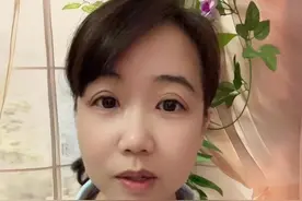 梁靖崑携妻赴云南补办婚礼