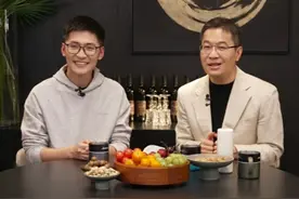 给行业一点震撼，米家中央空调准备好了 小米大家电在高端化上的目标非常明确：只对标全球市场上的标杆品牌，并实现超越！#大咖观察视频封面