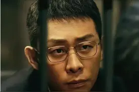 郑亚萍再次提审万海，发现狼人竟然是监狱长 #以法之名