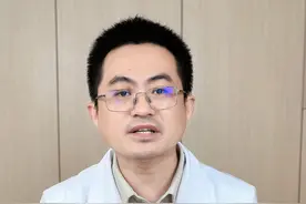 用了没效果？油腻还过敏？这个药到底谁在用啊 #医学科普  #男性健康  #掉发  #米诺地尔泡沫剂视频封面