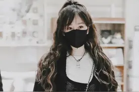 #王心凌黑色穿搭好辣 太可了吧，甜妹秒变辣妹视频封面