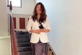 打扮的美美的去接儿子女儿，看看能不能惊艳到他们，真的好久没有这样打扮了，都怪不好意思的#新农人计划2025 #乡村守护人