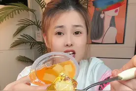 这个价发10大杯，什锦果冻，每一杯都很大碗#果冻 #水果 #开袋即食 #拒绝不了的海鲜美食 #新鲜应季水果