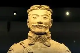 专家推测，秦始皇陵兵马俑坑目前仅出土1/4的陶俑陶马。#一招分辨兵马俑身份和等级 #文物挖掘 #历史冷知识 #西安视频封面