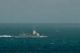 中国海军055型现身悉尼以东，澳大利亚再不高兴也只能忍着#东南军情 #中国海军 #澳大利亚视频封面