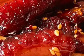 这才是糖醋排骨简单又好吃的做法，教你糖和醋正确的比例，太香了视频封面