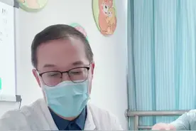 10岁男孩左眼验光100度近视，右眼还有25度的远视储备。再给三个月的时间观察一下#近视  #小学生  #育儿 #阿托品滴眼液 #广州视频封面