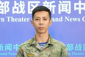 东部战区新闻发言人李熹：坚决打击“台独”嚣张气焰，坚决粉碎一切分裂图谋，坚决捍卫国家主权和领土完整。视频封面