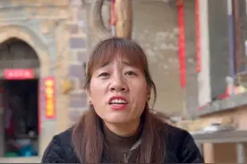 女人这辈子太难了，心是父母的，身体是老公的，时间是孩子的 ，只有心酸和无奈是自己的！ #女人不容易 #夫妻相处之道 #情感共鸣 #婚姻家庭 #婚姻情感视频封面