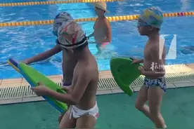 #浙江 #游泳  选材“父母身高相加超3米5”才能被选上？教练：不一定，这样的孩子不多，身高中上水平，臂展最好超过身高视频封面