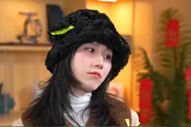 U盘可以热插拔，那移动硬盘可以吗？ #硬盘 #移动硬盘 #绿联移动硬盘盒 #数码科技视频封面