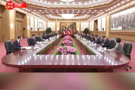 习近平：#推动中泰命运共同体建设走深走实 2月6日上午，国家主席习近平在北京人民大会堂会见来华进行正式访问的泰国总理佩通坦。视频封面
