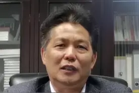 #18岁正青春 赵元富（中国航天科技集团有限公司第九研究院科技委副主任）祝福新京报18岁生日快乐视频封面