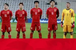 U23国足虽然首战输给了阿联酋，但是输球并不可怕，至少他们已经拼尽全力，加油！#u23国足0比1阿联酋 #u23国足 #迪拜杯 视频封面