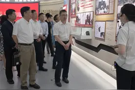 中曼石油董事长李春第与江苏油田主要领导共商合作事宜视频封面