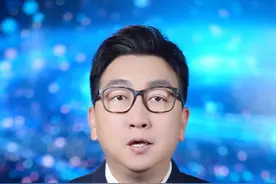 实用爆了！花海合影怎么拍？8个摆姿技巧一学就会！#相约湖北赏樱花 #三月樱花季 #把生活调回春天频道 #抖音花朝会2025