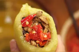 #跟着抖音学做菜 今天做个不一样的plus版“金包银”，金灿灿的很有食欲，一口气吃个两三个都没问题~