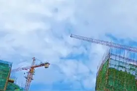 深度分析：2025年全球经济与中国房地产（含昆明）及政策解读视频封面