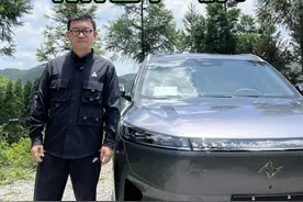 试驾新款东风奕派eπ008新款和旧款有什么不一样？ #东风奕派008   #东风奕派   #2026款eπ008六座版上市 #六座SUV #增程式电动车
