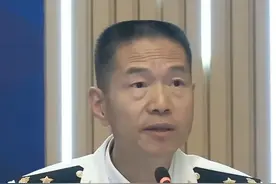 中方硬核回击美防长香会演讲：颠倒黑白 贼喊捉贼 不可能得逞 5月31日下午，在“香会”亚太海上安全合作论坛上，中国人民解放军国防大学副校长兼教育长胡钢锋硬核回击会场上涉中方发言内容。#第22届香格里拉对话会视频封面