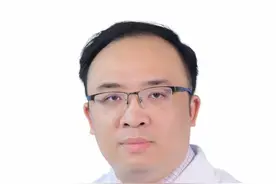 克罗恩病和肠结核分不清楚怎么办 临床工作中碰到肠结核和克罗恩病诊断有疑问的患者，我们应该等待诊断清楚再治疗？虽然这样想法很好，但是经常怎么查都无法确定诊断。但是别怕，误诊不误治，我们可以通过抗结核治疗来鉴别到底是克罗恩病还是肠结核，听听唐医生怎么说？#抖出健康知识宝藏 #克罗恩病 #肠结核 #门诊日常 #解锁春日健康清单视频封面