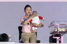 上课！专业团队手把手教你拍奶嗝~#健康中国科普视频封面